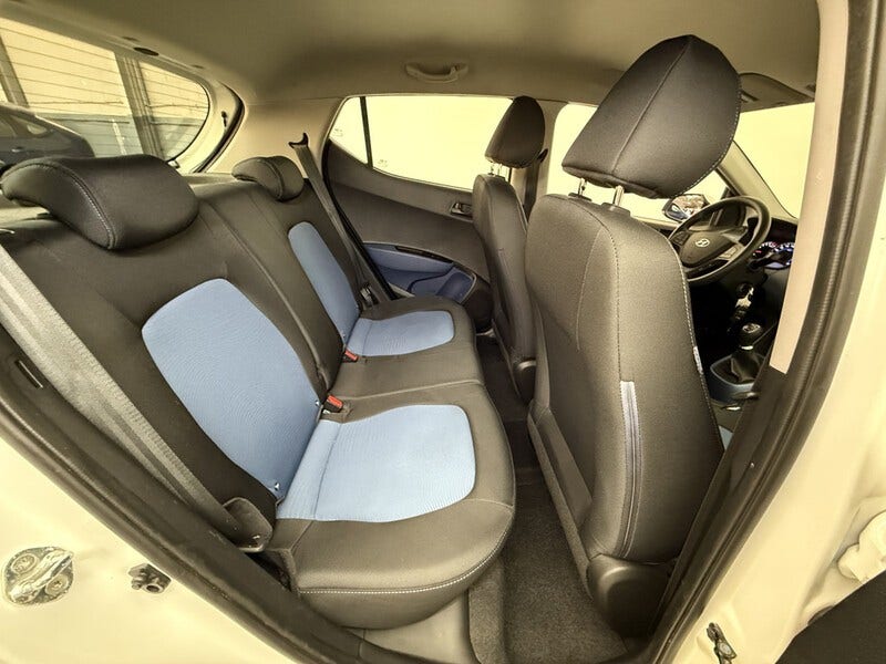Hyundai i10 (10)