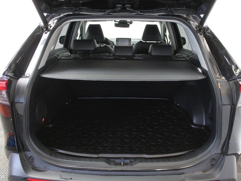 Toyota RAV4 (7)