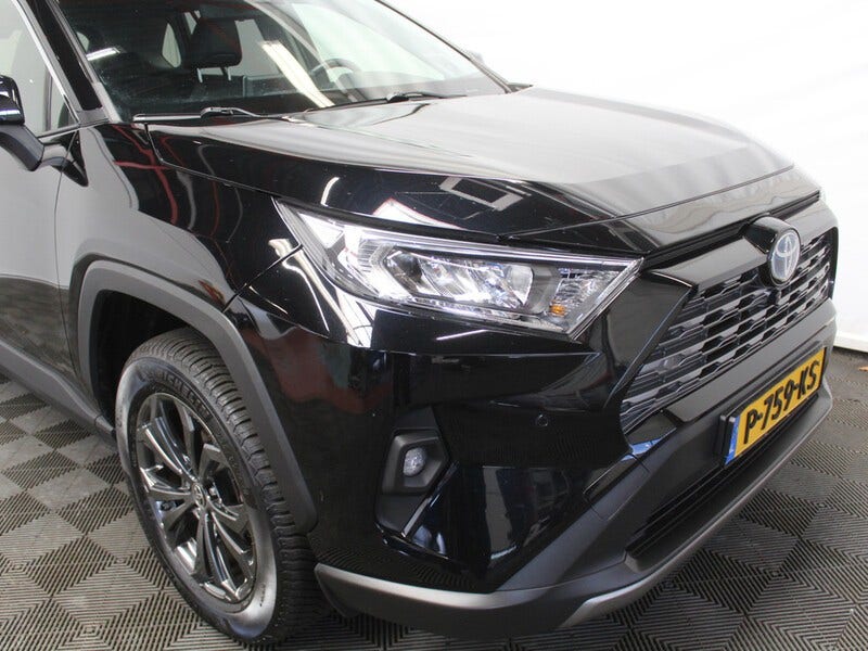 Toyota RAV4 (13)