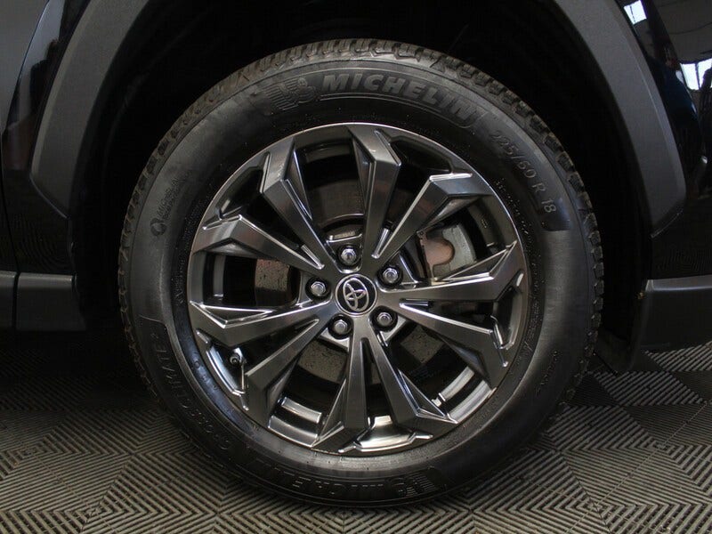 Toyota RAV4 (17)