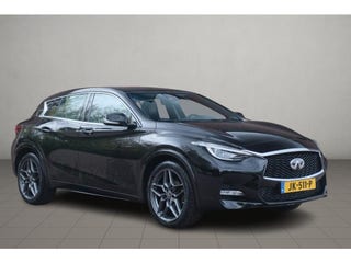 Infiniti Q