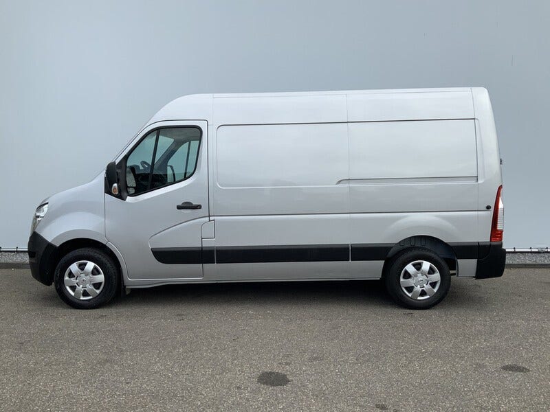 Nissan Interstar (3)