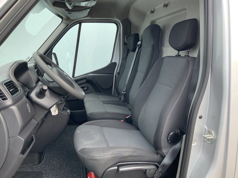 Nissan Interstar (4)