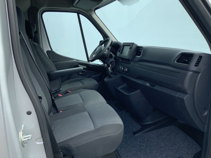 Nissan Interstar (18)