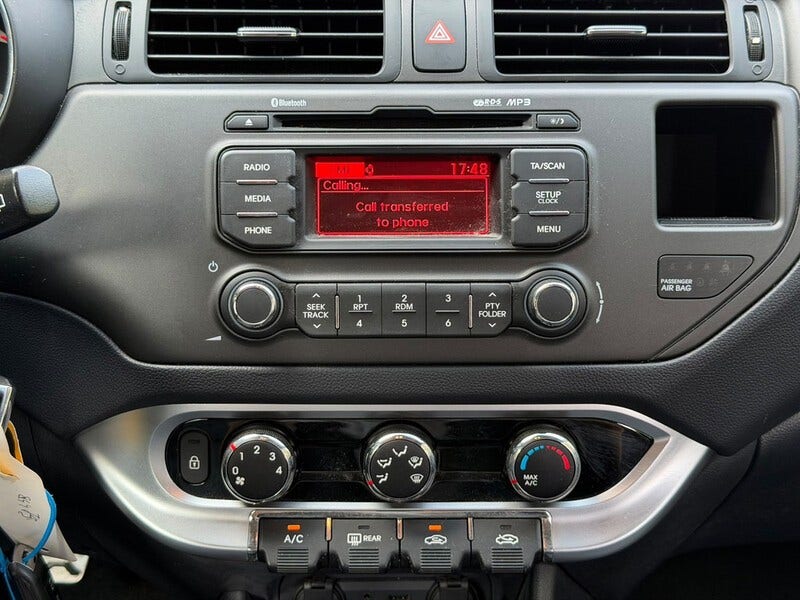 Kia Rio (23)