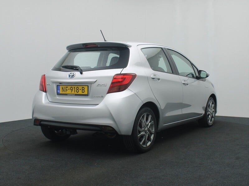 Toyota Yaris (5)