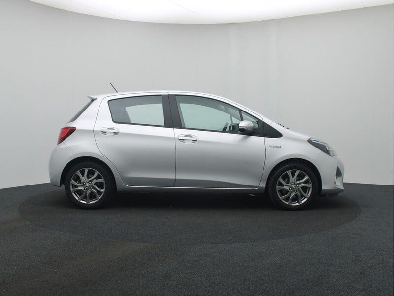Toyota Yaris (6)