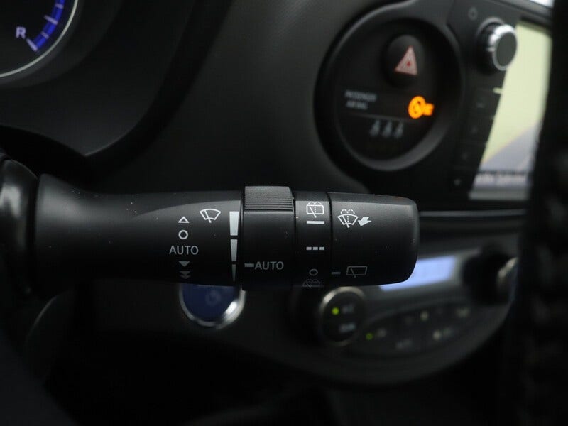 Toyota Yaris (15)