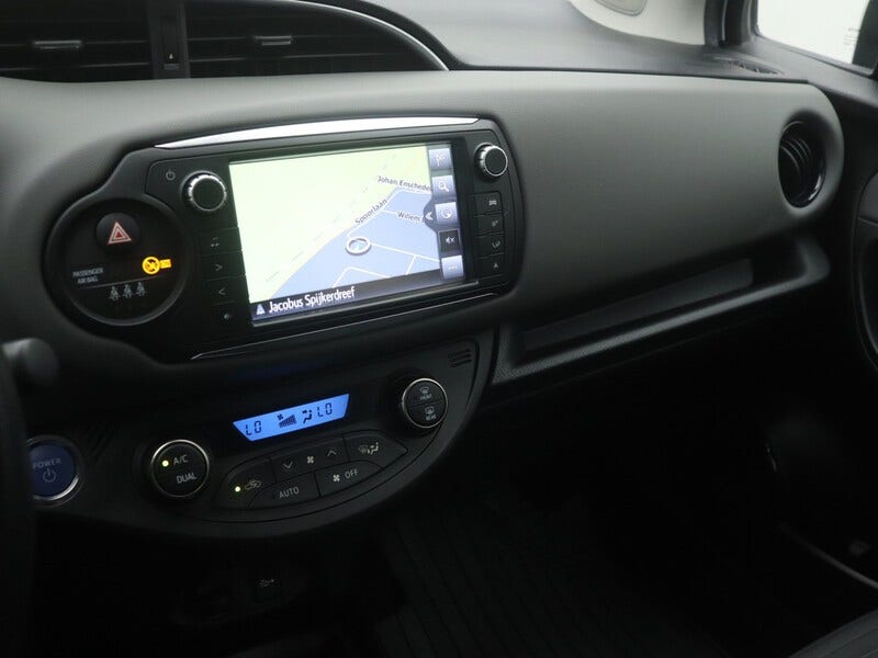 Toyota Yaris (17)