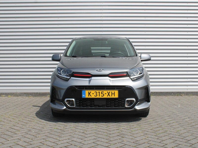 Kia Picanto (2)