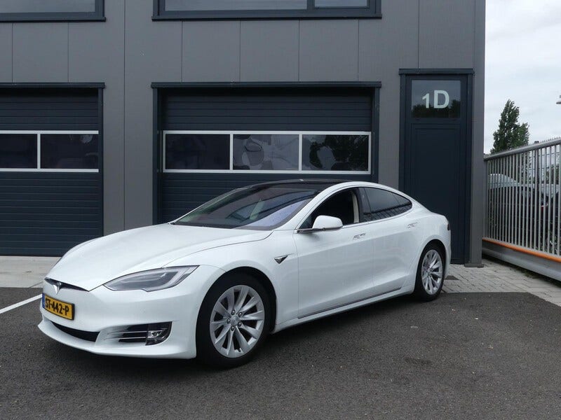 Tesla Model S