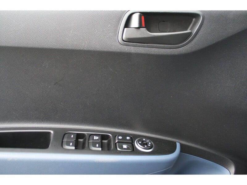 Hyundai i10 (20)