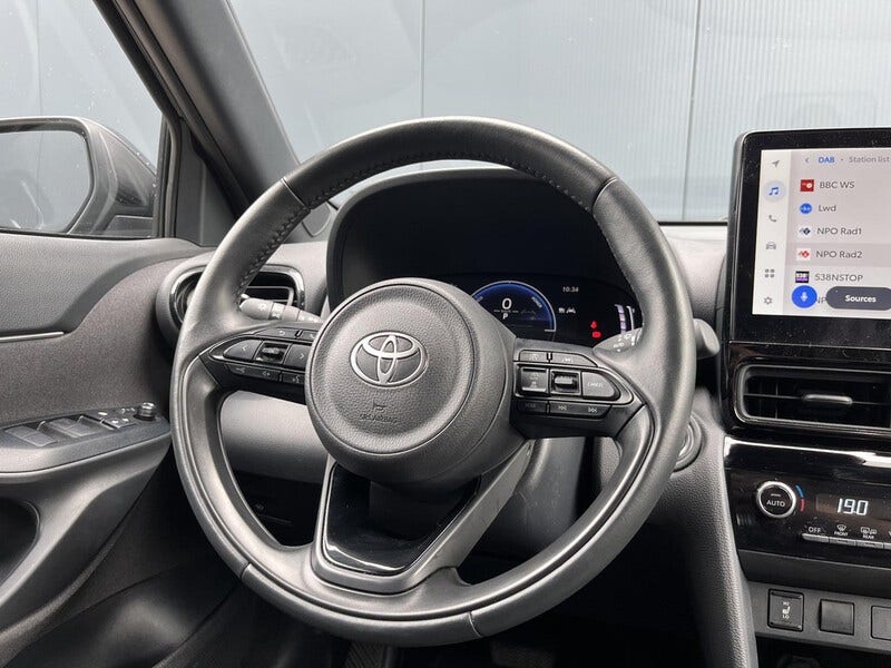 Toyota Yaris Cross (16)