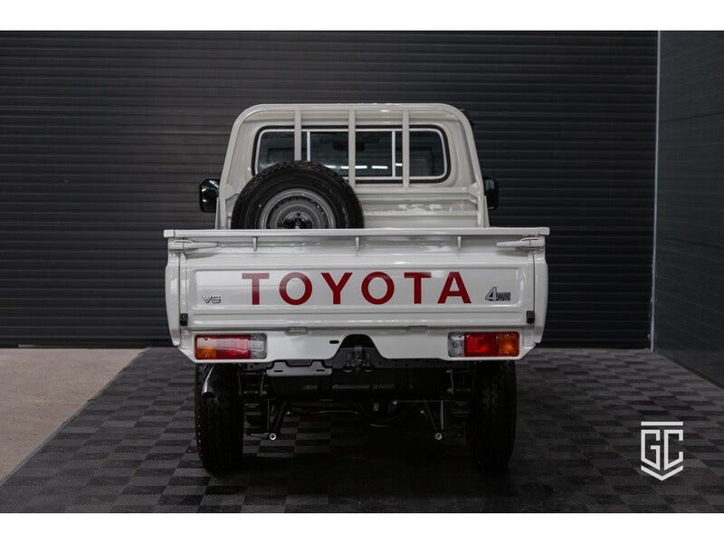 Toyota Land-Cruiser (6)