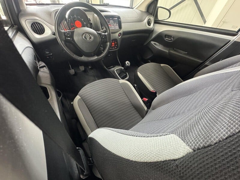 Toyota Aygo (2)