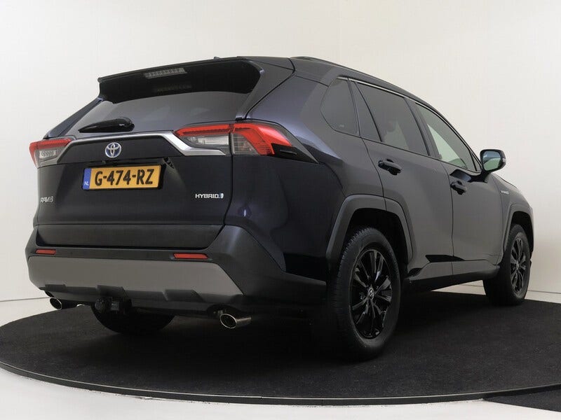 Toyota RAV4 (9)