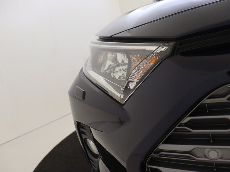 Toyota RAV4 (11)