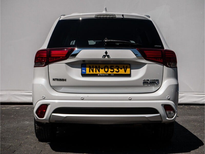 Mitsubishi Outlander (5)