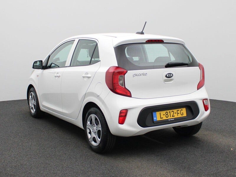 Kia Picanto (2)