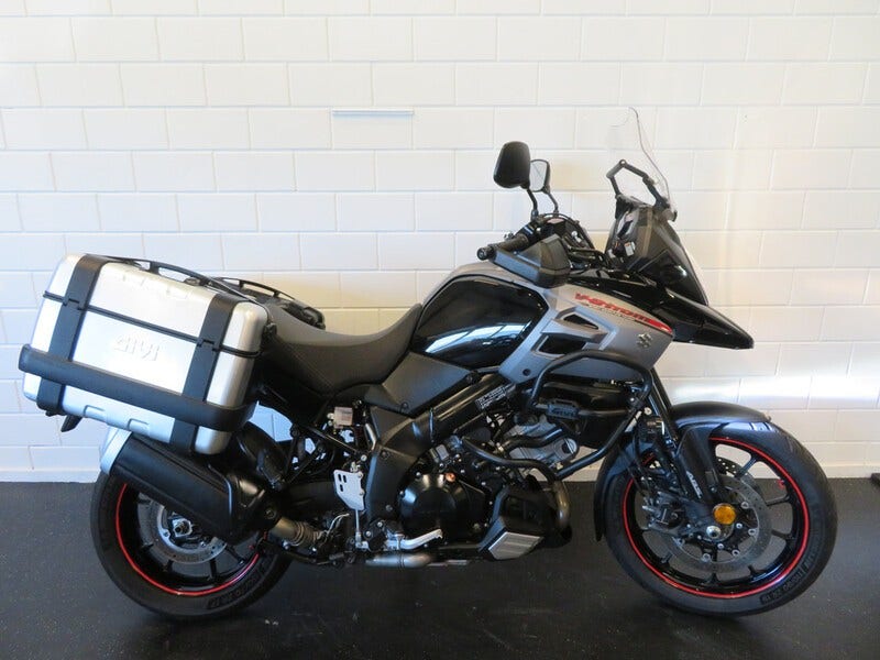 Suzuki V Strom