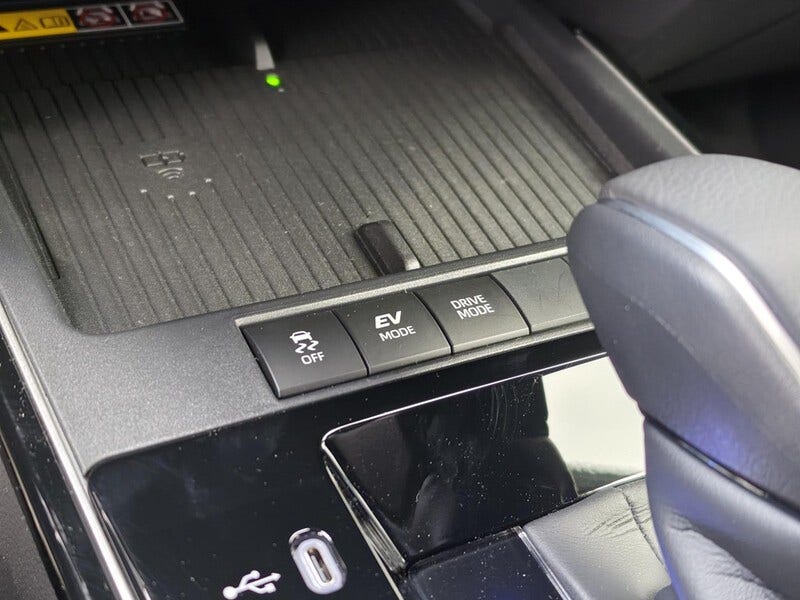 Toyota Corolla Cross (18)