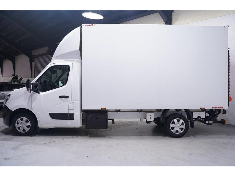 Nissan Interstar (6)