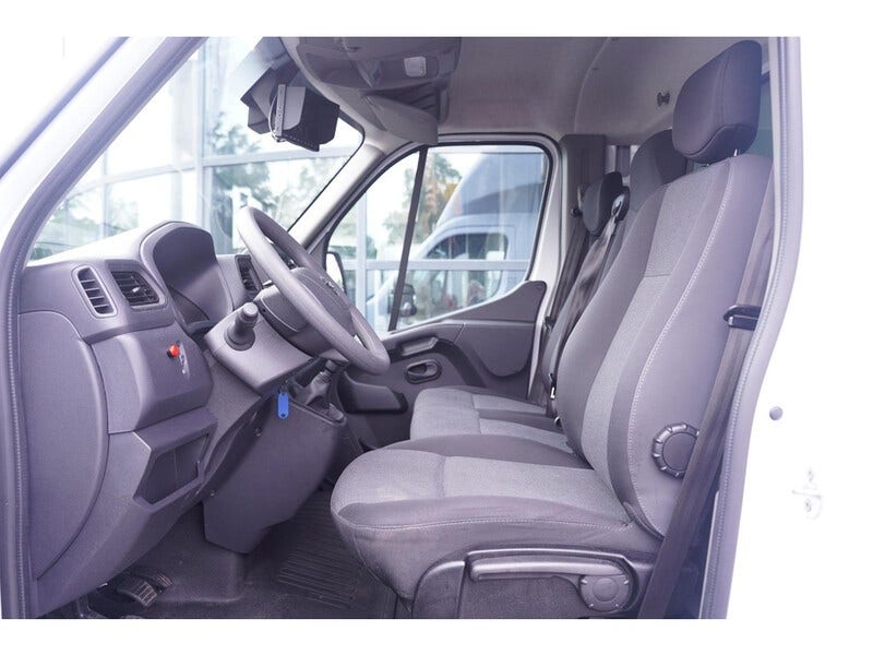 Nissan Interstar (20)