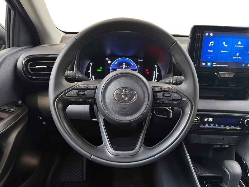 Toyota Yaris (12)