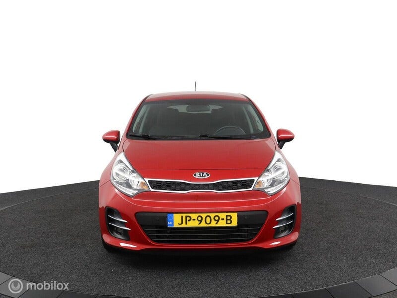 Kia Rio (2)
