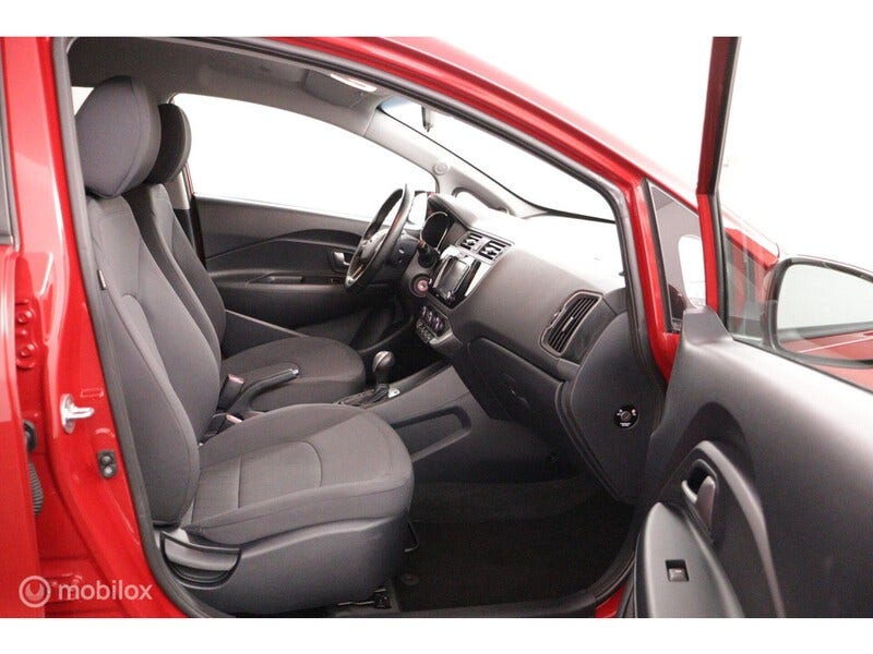 Kia Rio (8)
