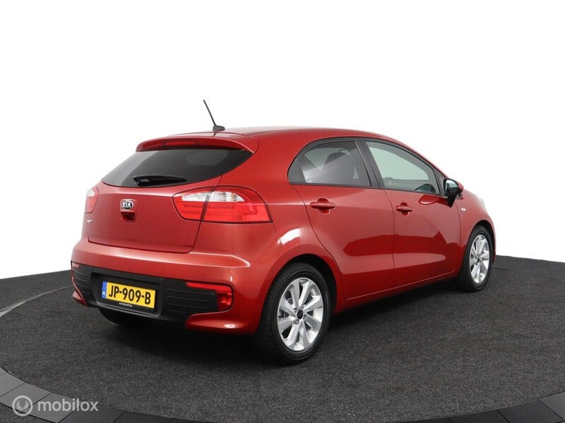 Kia Rio (9)