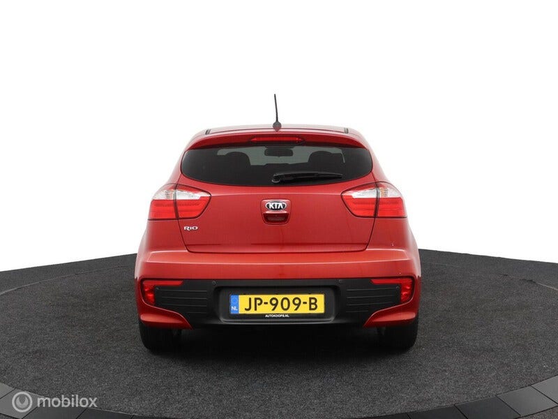 Kia Rio (10)