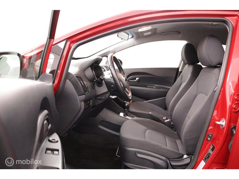 Kia Rio (18)