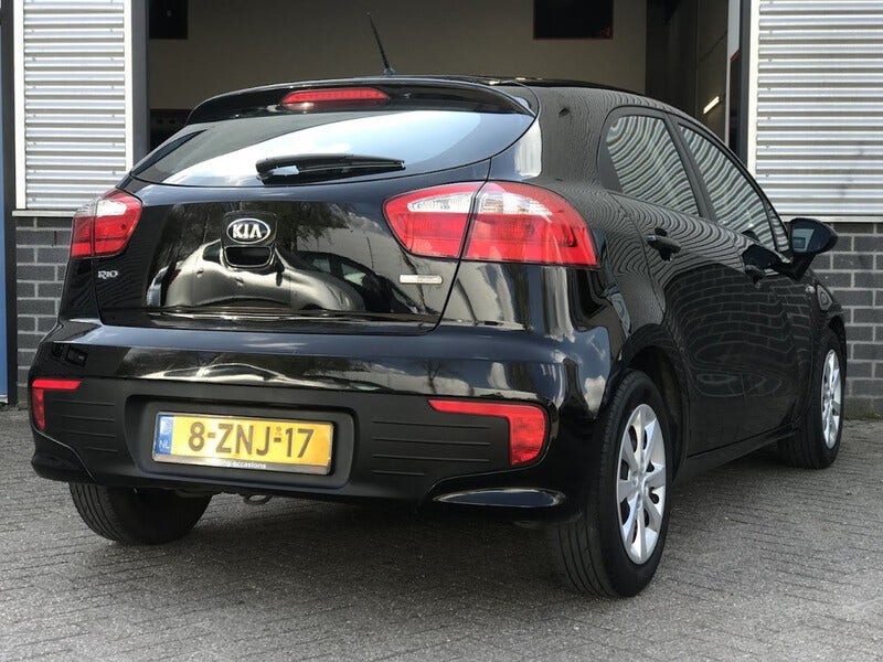 Kia Rio (3)