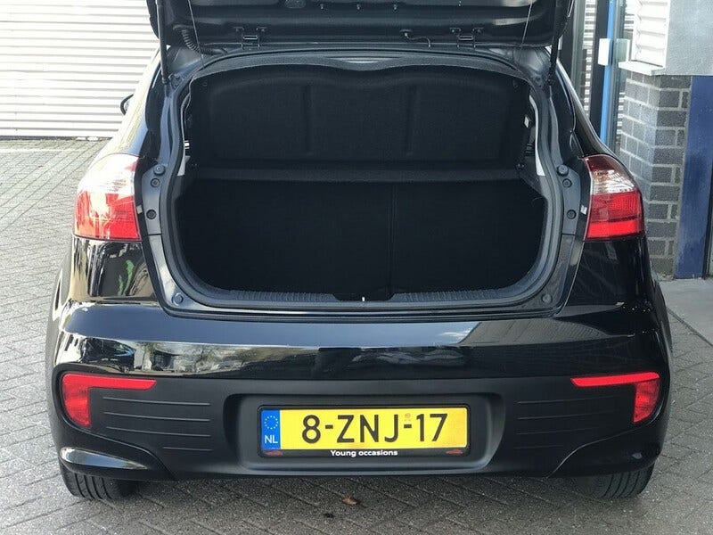 Kia Rio (9)