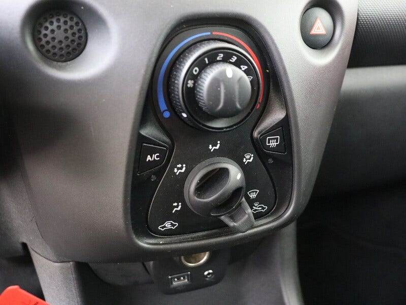 Toyota Aygo (8)