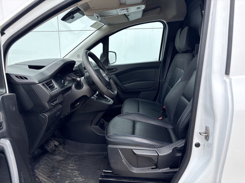Nissan Townstar (7)