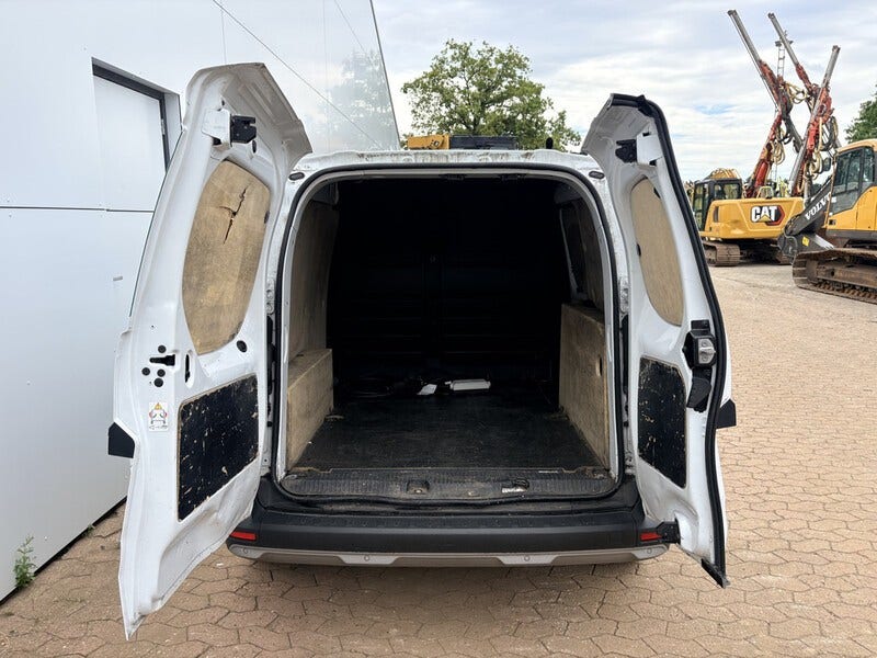 Nissan Townstar (10)