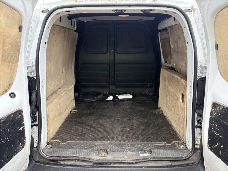 Nissan Townstar (11)