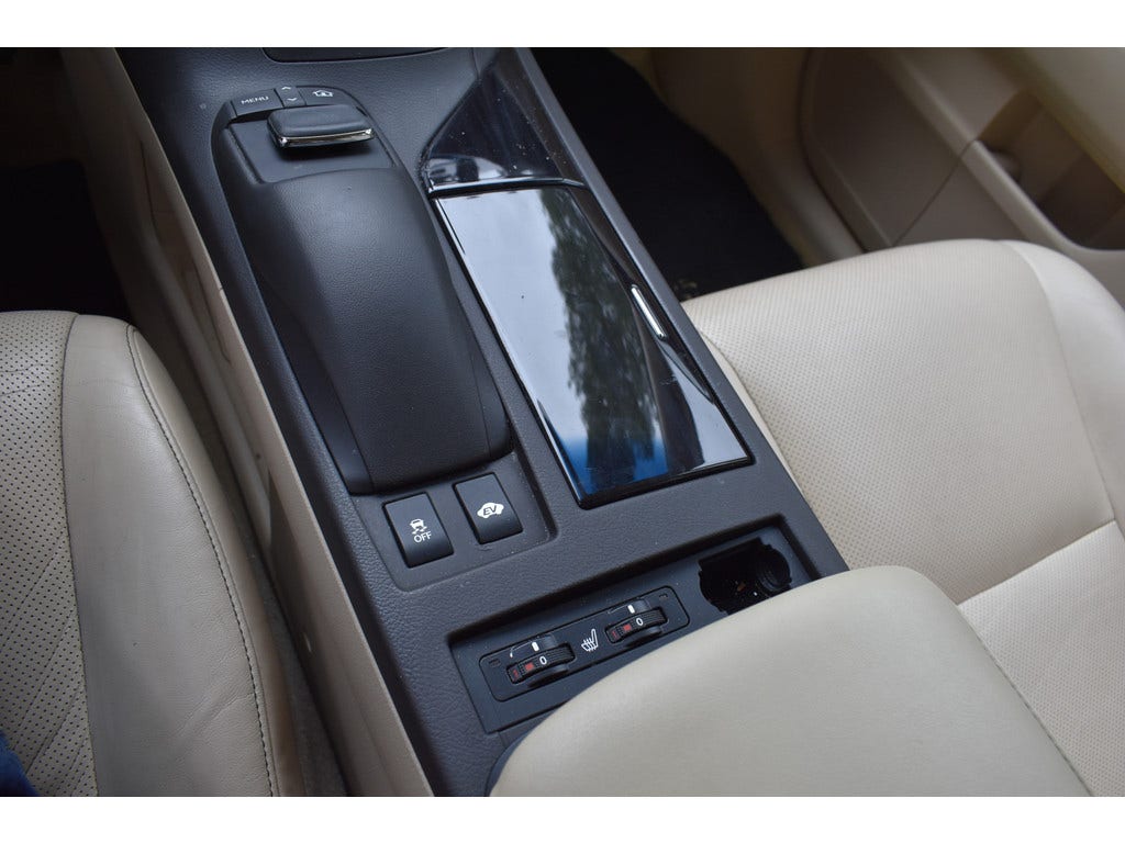 Lexus RX (18)