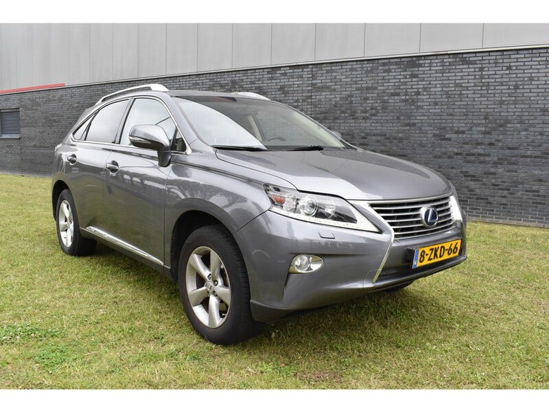 Lexus RX (4)