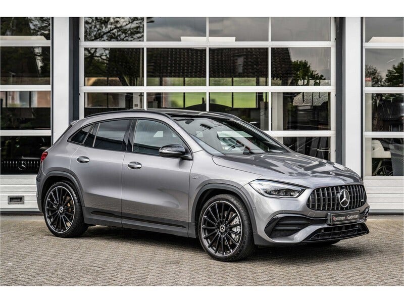Mercedes Benz GLA