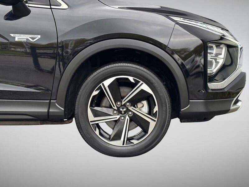 Mitsubishi Eclipse Cross (8)