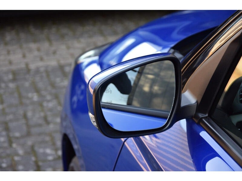 Suzuki Swift (9)