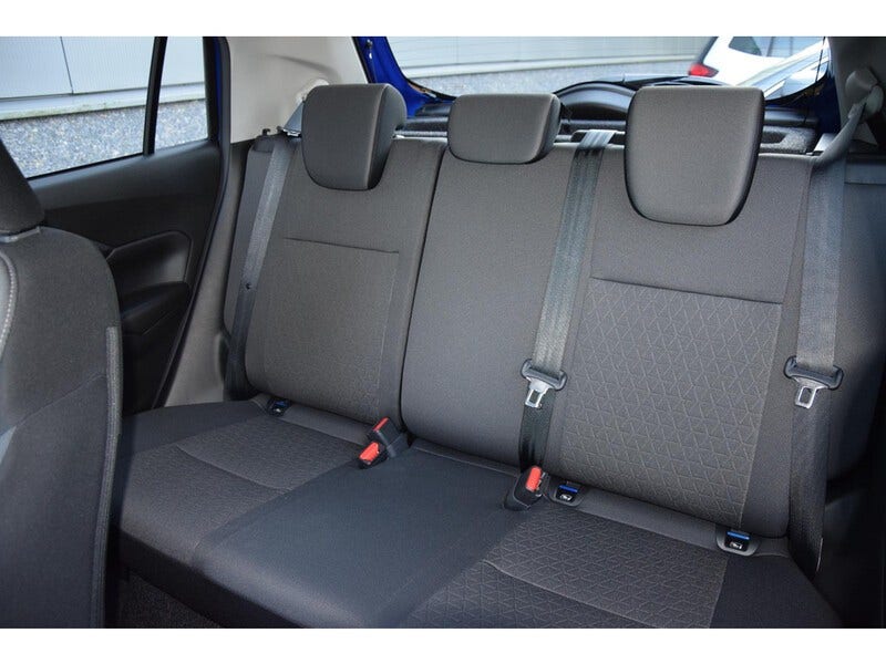Suzuki Swift (11)