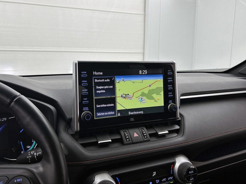 Toyota RAV4 (7)