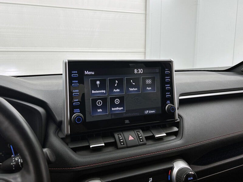 Toyota RAV4 (9)