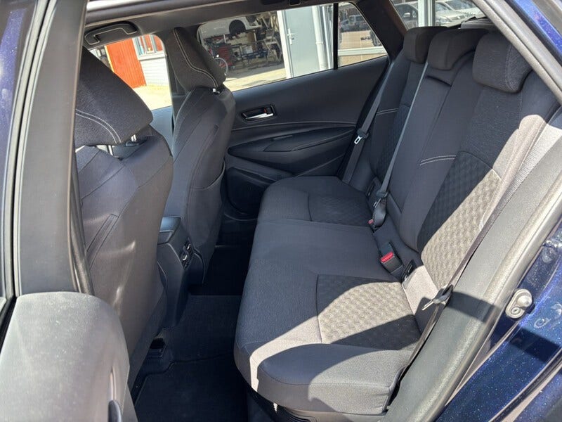 Suzuki Swace (9)