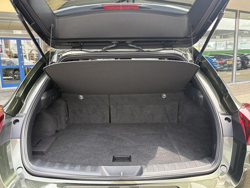 Lexus UX (10)