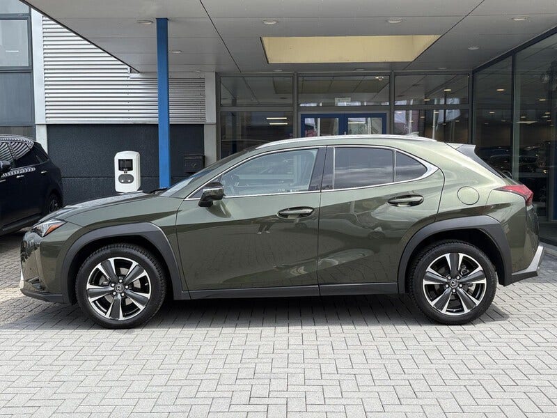 Lexus UX (11)